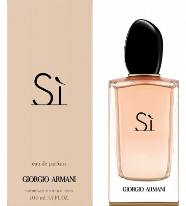 Eau de Toilette «Sì - this is my tribute to a modern femininity, irresistible combination of grace, strength and independence.